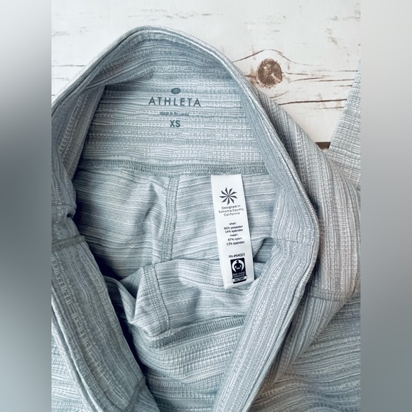Athleta Jacquard Chaturanga Leggings White Grey Size XS - Picture 3 of 7